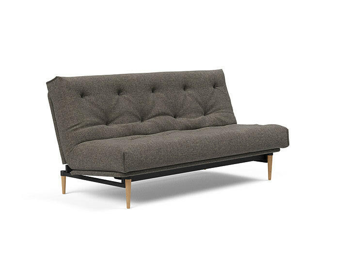 Sovesofa Colpus Eik med Spring Madrass fra Innovation Living Bedtime.no.