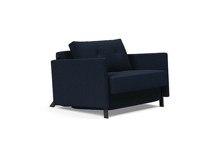 Stol Cubed 02 med Armlener fra Innovation Living Bedtime.no.