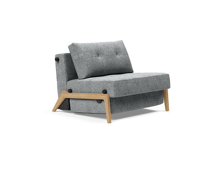 Stol Cubed 02 med Eik Ben fra Innovation Living Bedtime.no.