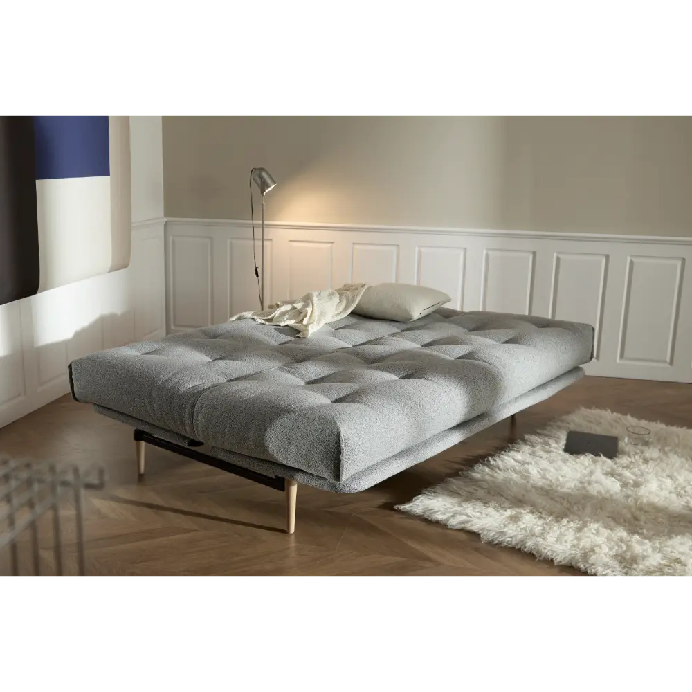 Sovesofa Colpus Eik med Spring Madrass fra Innovation Living Bedtime.no.