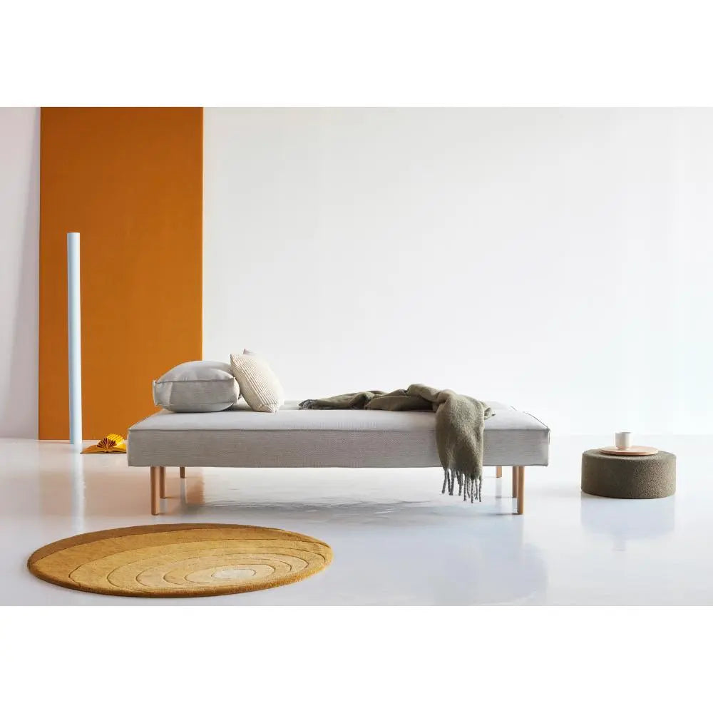 Sovesofa Sly Wood fra Innovation Living Bedtime.no.
