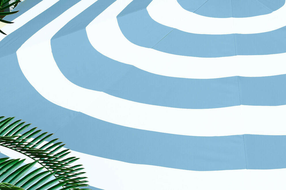 Fatboy Parasoll Stripesol Wave Blue incl. base black Bedtime.no.