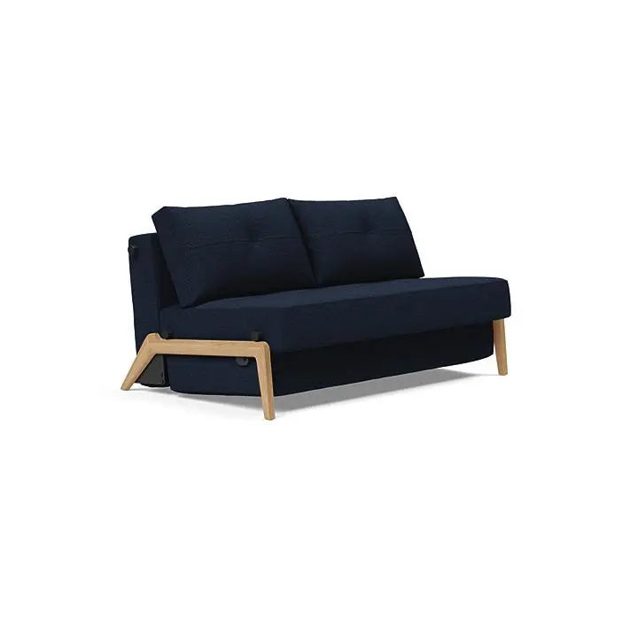 Sovesofa Cubed 02 med Eik Ben fra Innovation Living