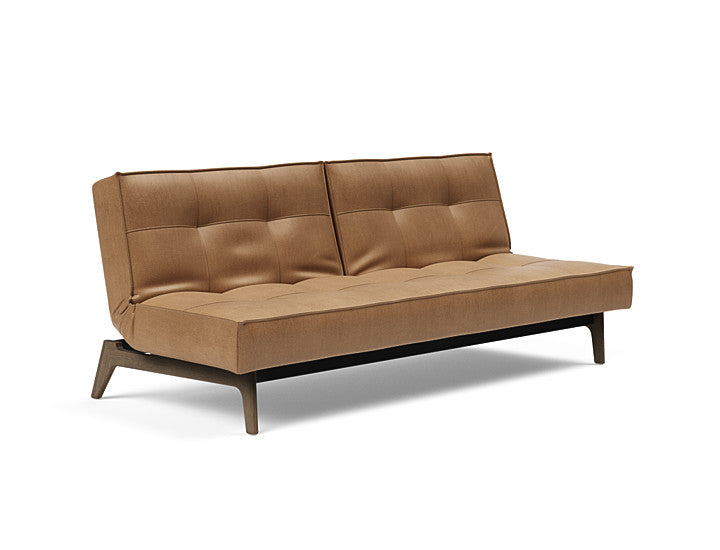 Sovesofa Splitback med Røkt Eik ben fra Innovation Living
