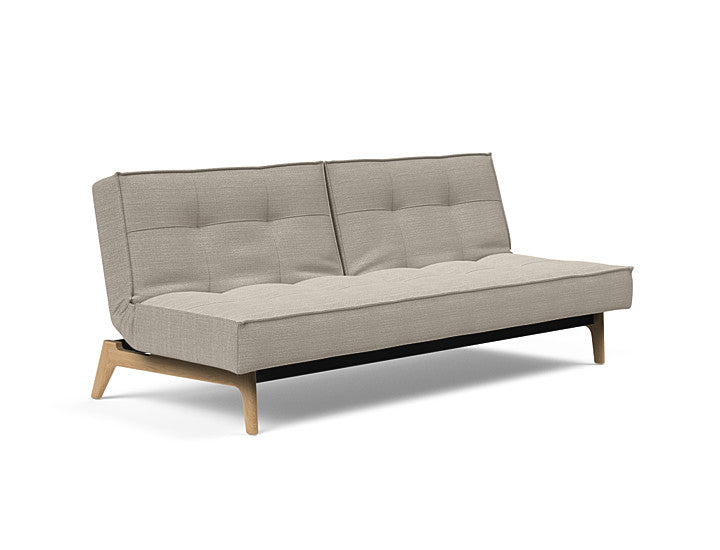 Sovesofa Splitback med Eik ben fra Innovation Living