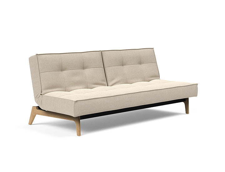 Sovesofa Splitback med Eik ben fra Innovation Living