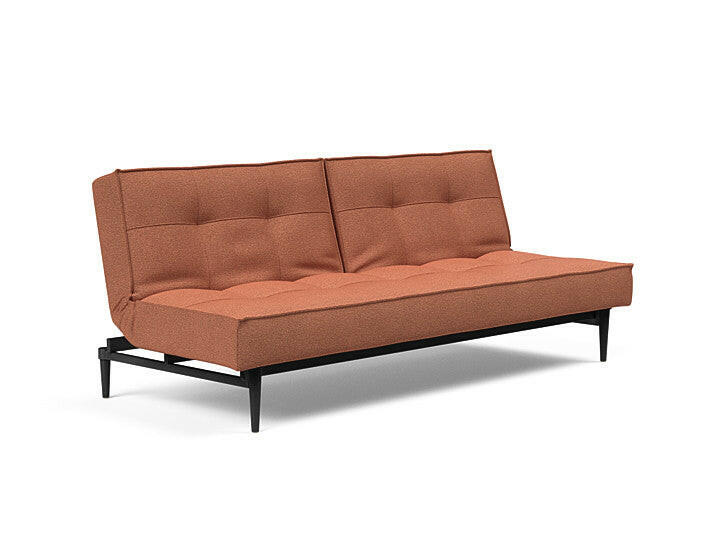 Sovesofa Splitback med Sort Styletto ben fra Innovation Living Bedtime.no.