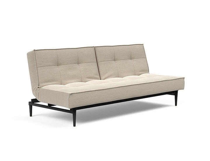 Sovesofa Splitback med Sort Styletto ben fra Innovation Living Innovation Living