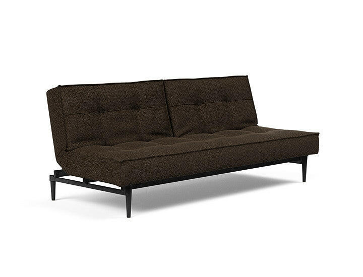 Sovesofa Splitback med Sort Styletto ben fra Innovation Living Innovation Living