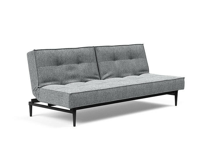 Sovesofa Splitback med Sort Styletto ben fra Innovation Living Innovation Living