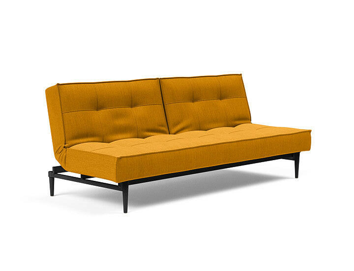 Sovesofa Splitback med Sort Styletto ben fra Innovation Living Innovation Living
