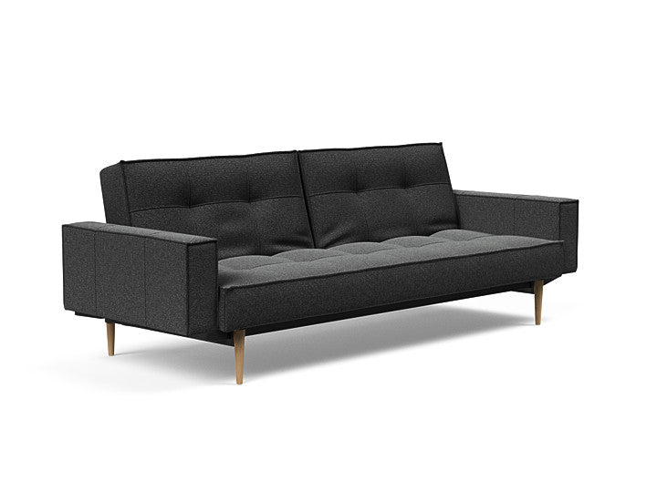 Sovesofa Splitback med Armlener & Lys Styletto ben fra Innovation Living