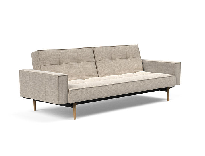 Sovesofa Splitback med Armlener & Lys Styletto ben fra Innovation Living