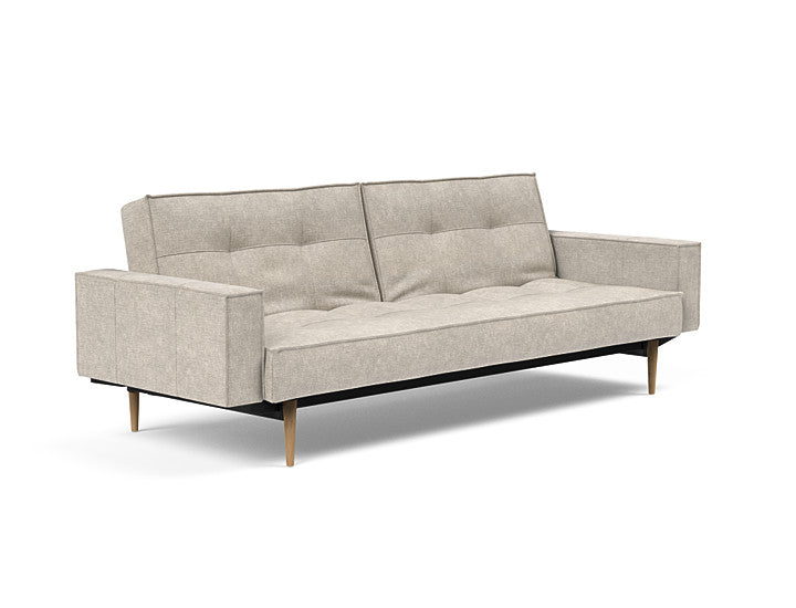 Sovesofa Splitback med Armlener & Lys Styletto ben fra Innovation Living