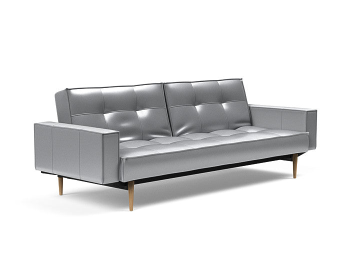 Sovesofa Splitback med Armlener & Lys Styletto ben fra Innovation Living