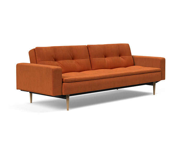 Sovesofa Dublexo med Armlener & Lys Styletto ben fra Innovation Living