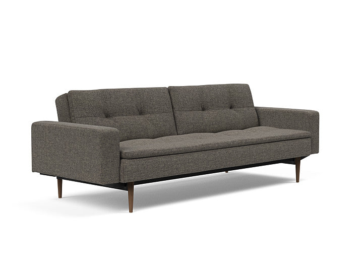 Sovesofa Dublexo med Armlener & Mørk Styletto ben fra Innovation Living