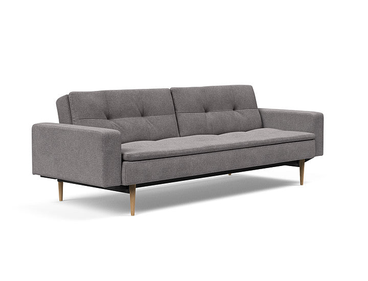 Sovesofa Dublexo med Armlener & Lys Styletto ben fra Innovation Living