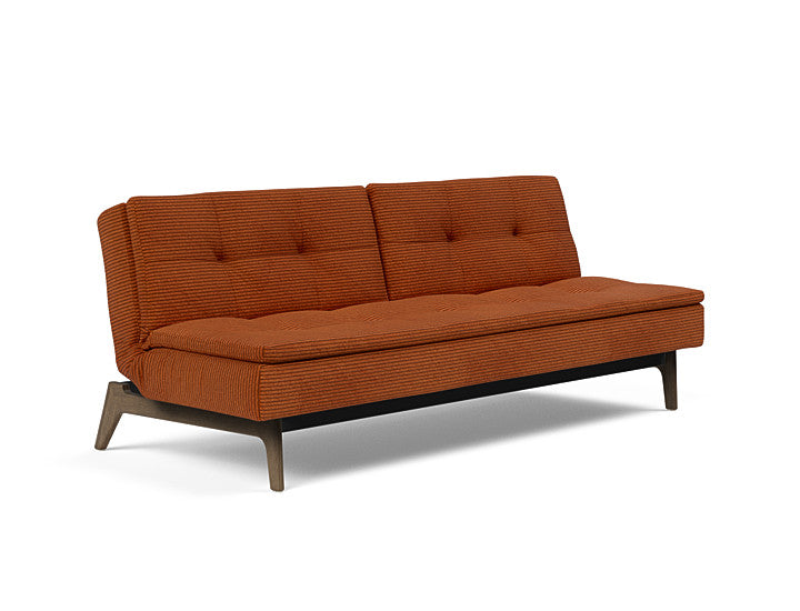 Sovesofa Dublexo med Røkte Eikeben fra Innovation Living