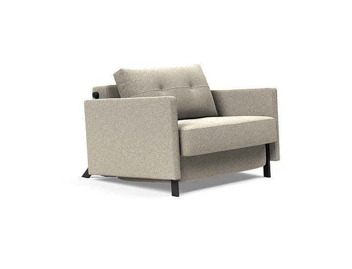 Stol Cubed 02 med Armlener fra Innovation Living Innovation Living