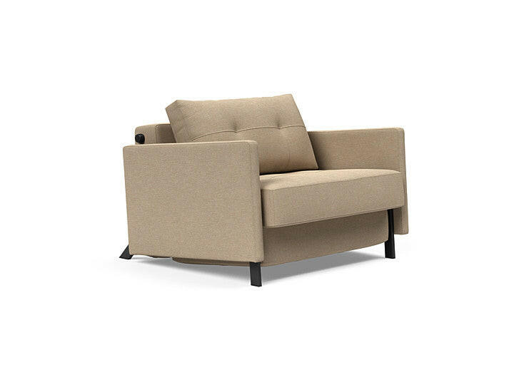 Stol Cubed 02 med Armlener fra Innovation Living Innovation Living