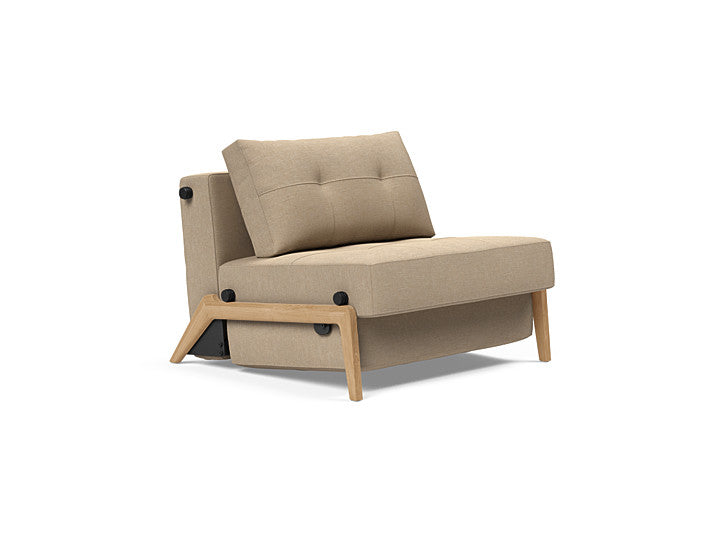 Stol Cubed 02 med Eik Ben fra Innovation Living