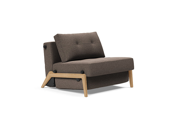 Stol Cubed 02 med Eik Ben fra Innovation Living