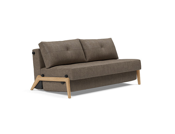 Sovesofa Cubed 02 med Eik Ben fra Innovation Living