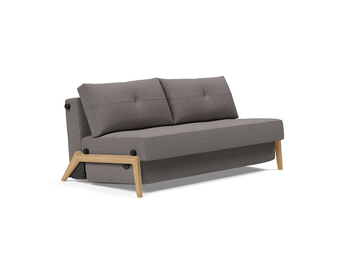 Sovesofa Cubed 02 med Eik Ben fra Innovation Living