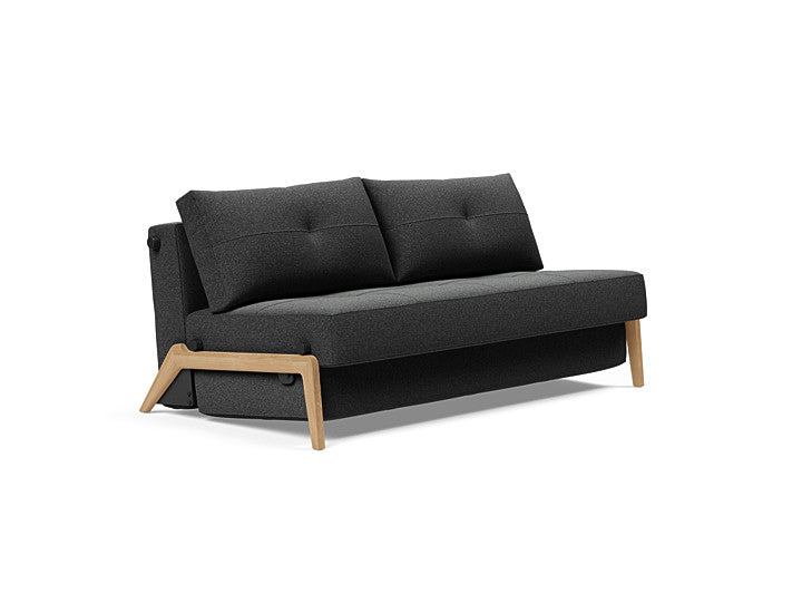Sovesofa Cubed 02 med Eik Ben fra Innovation Living