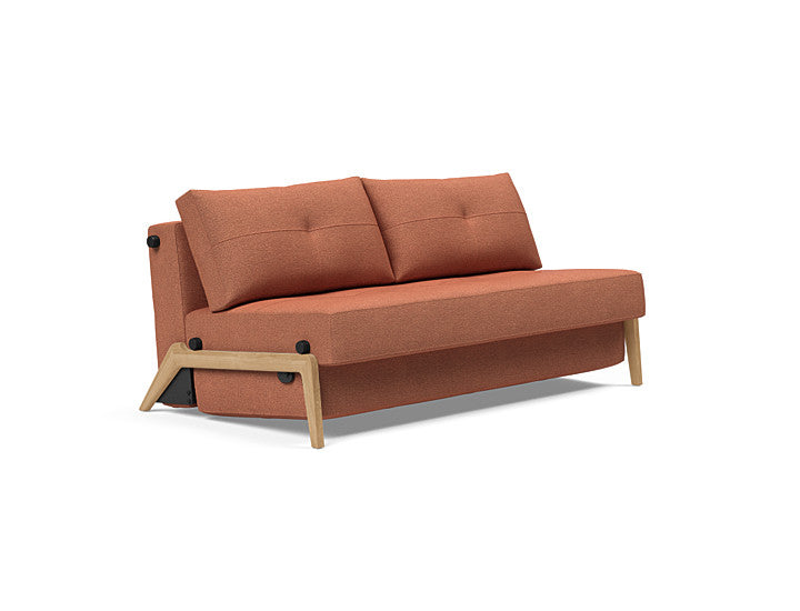 Sovesofa Cubed 02 med Eik Ben fra Innovation Living