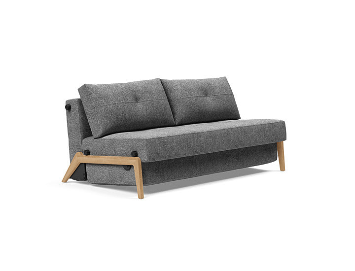 Sovesofa Cubed 02 med Eik Ben fra Innovation Living