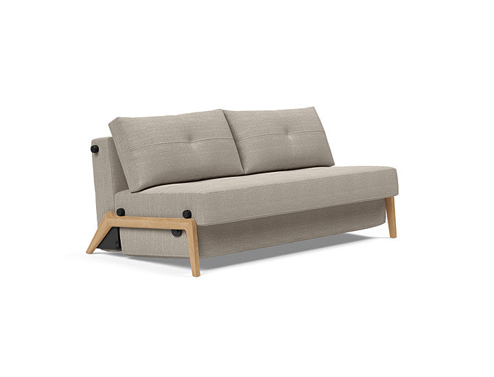Sovesofa Cubed 02 med Eik Ben fra Innovation Living