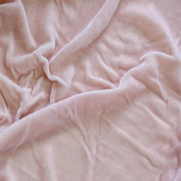 Silkevelour hotellputetrekk Blush Pink 70×100 cm Bedtime.no.