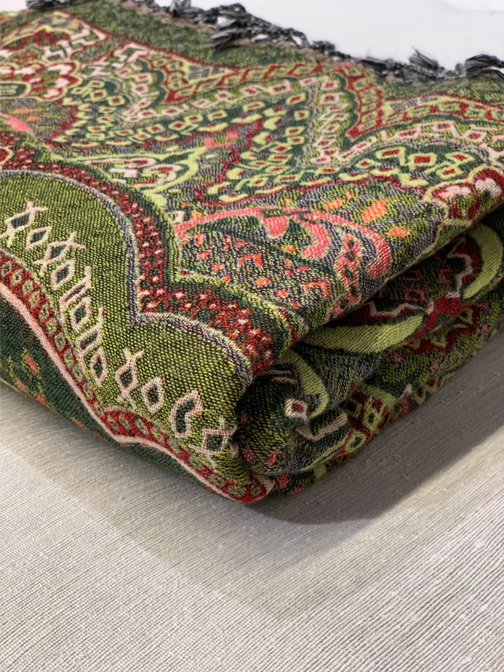 Ullpledd Paisley Grønn/Fersken