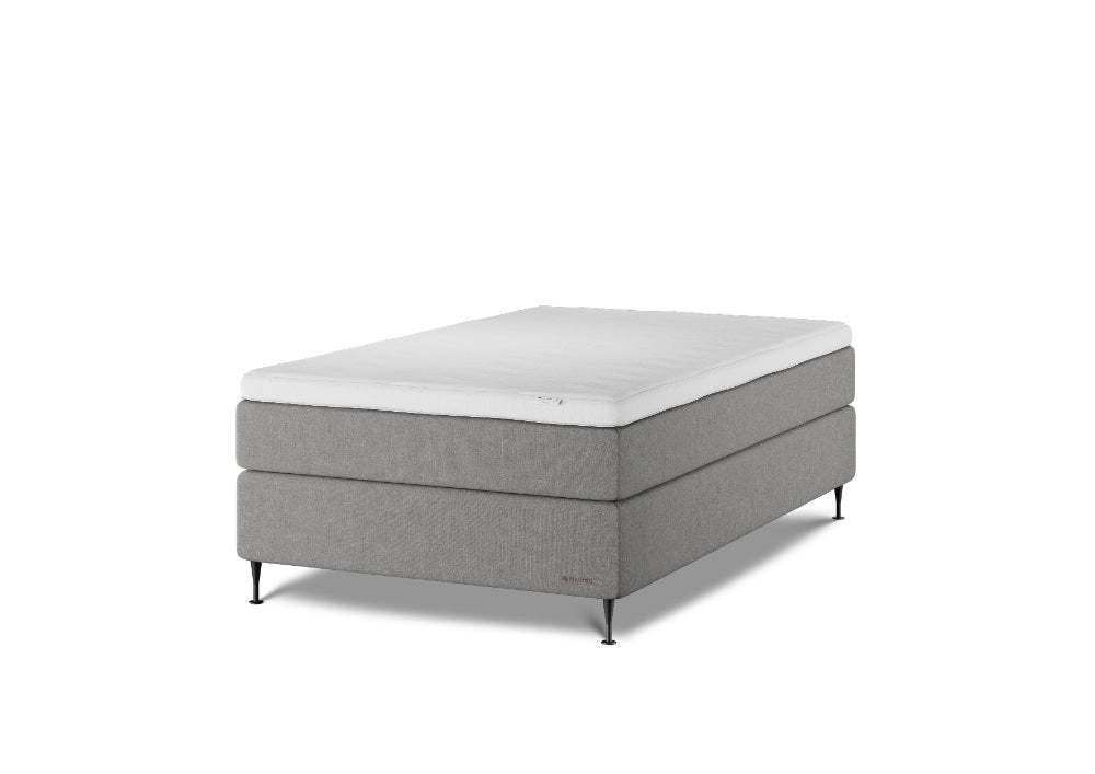 Kontinentalseng Family Komfort 120x200 fra Hilding Bedtime.no.
