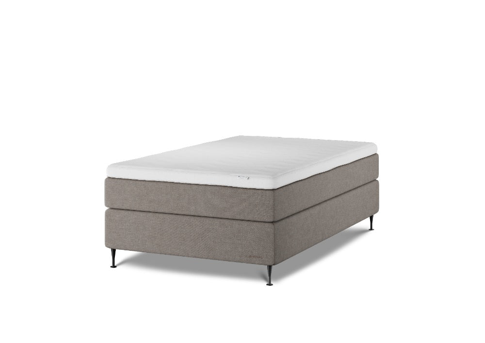 Kontinentalseng Family Komfort 120x200 fra Hilding Bedtime.no.