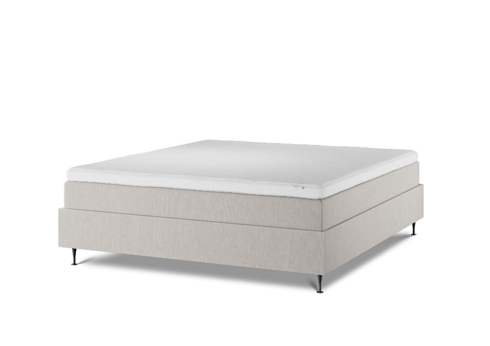 Kontinentalseng med Oppbevaring Family Aktiv 160x200 fra Hilding Bedtime.no.