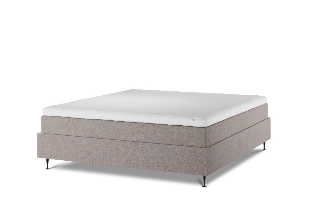 Kontinentalseng med Oppbevaring Family Aktiv 160x200 fra Hilding Bedtime.no.