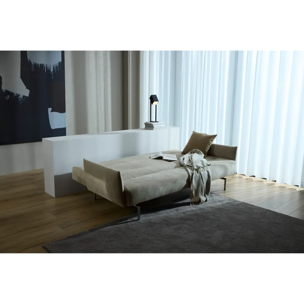 Sovesofa Jillis med armlener fra Innovation Living