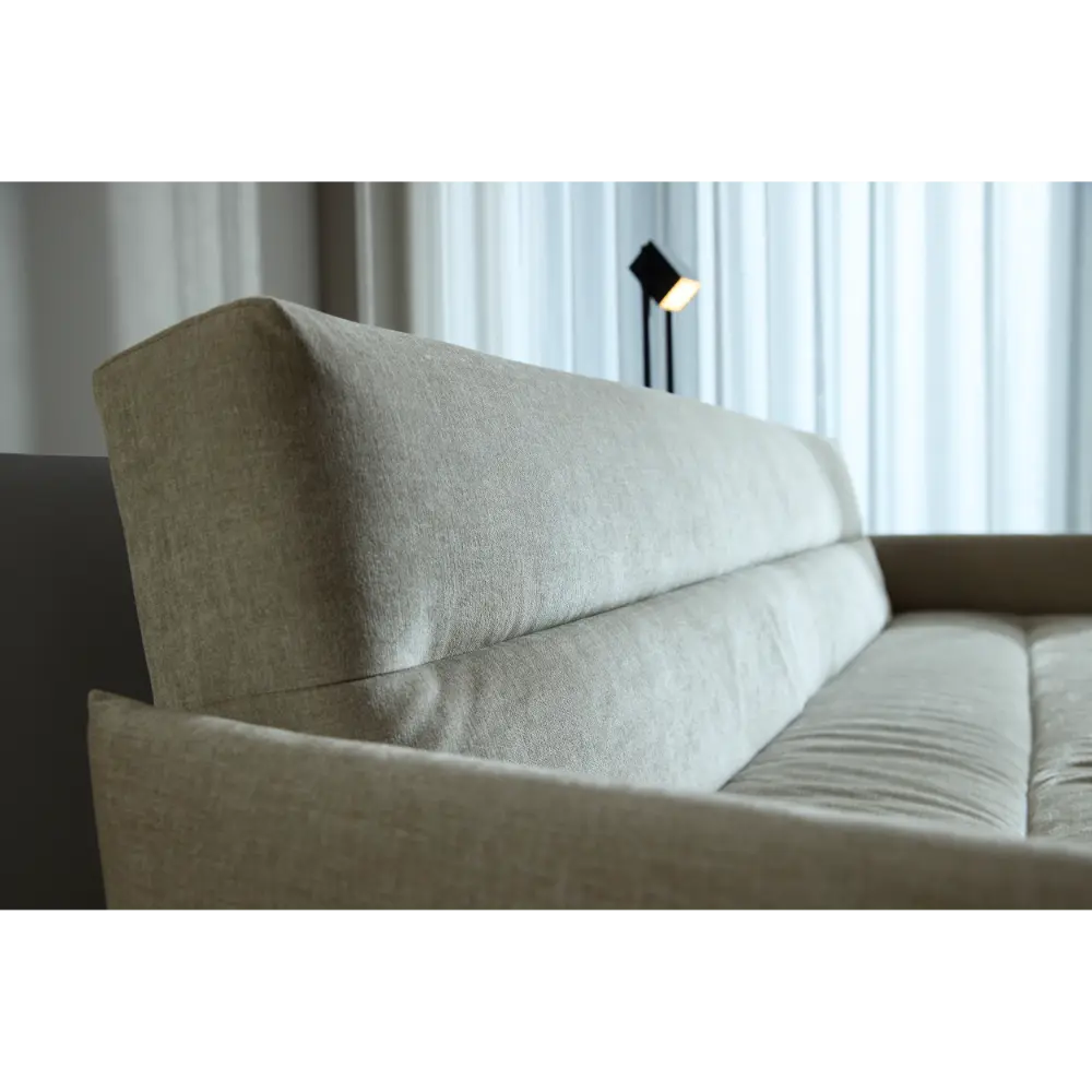 Sovesofa Jillis med armlener fra Innovation Living