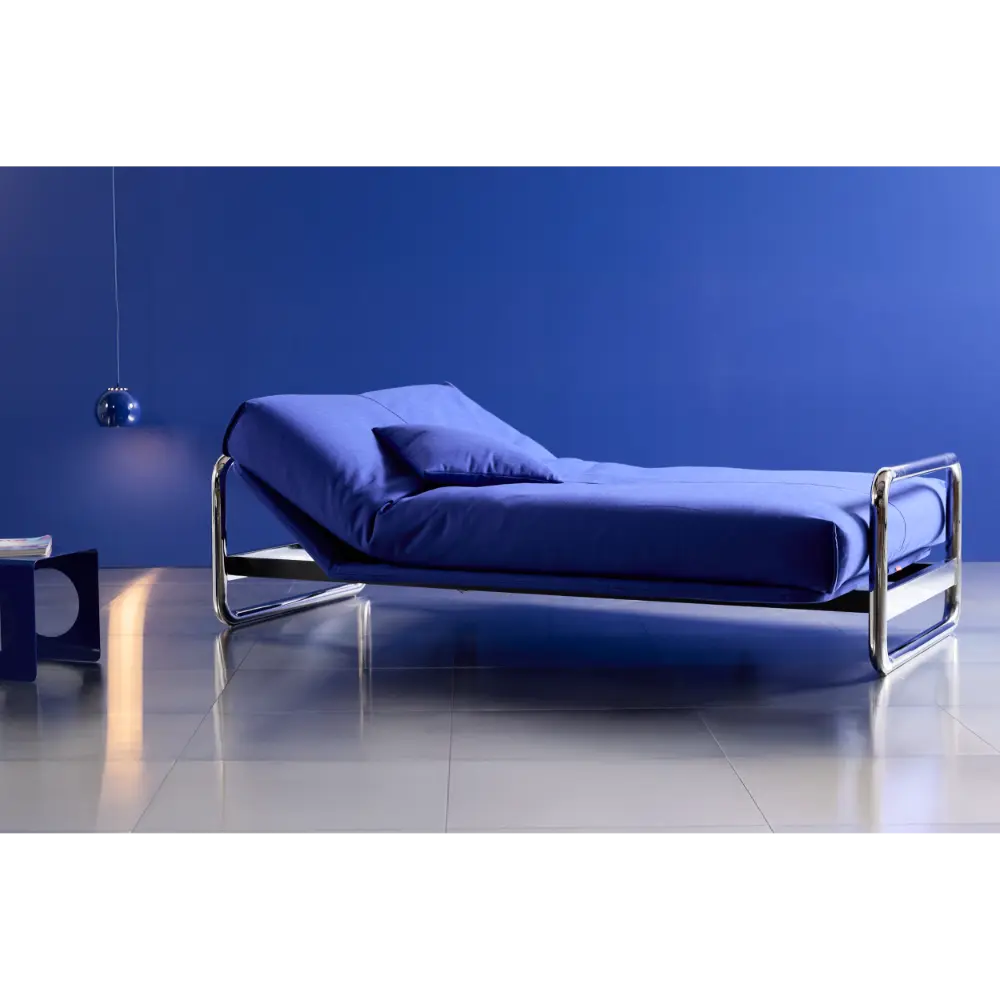 Sovesofa Lomira med Classic madrass fra Innovation Living