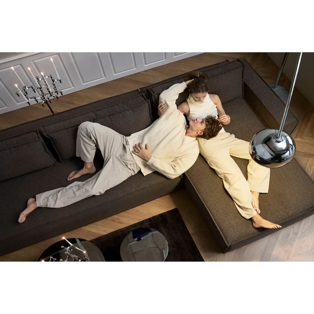 Sovesofa Newilla med Lounger fra Innovation Living
