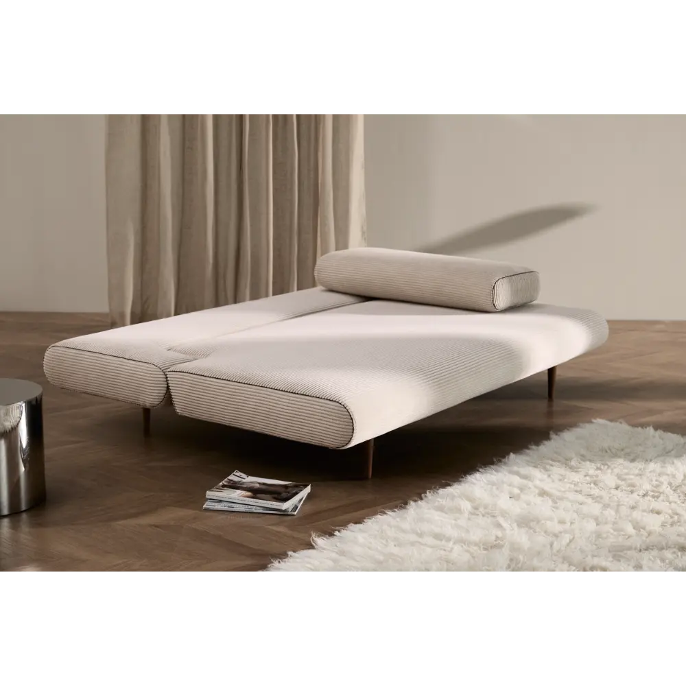 Sovesofa Unfurl Lounger fra Innovation Living
