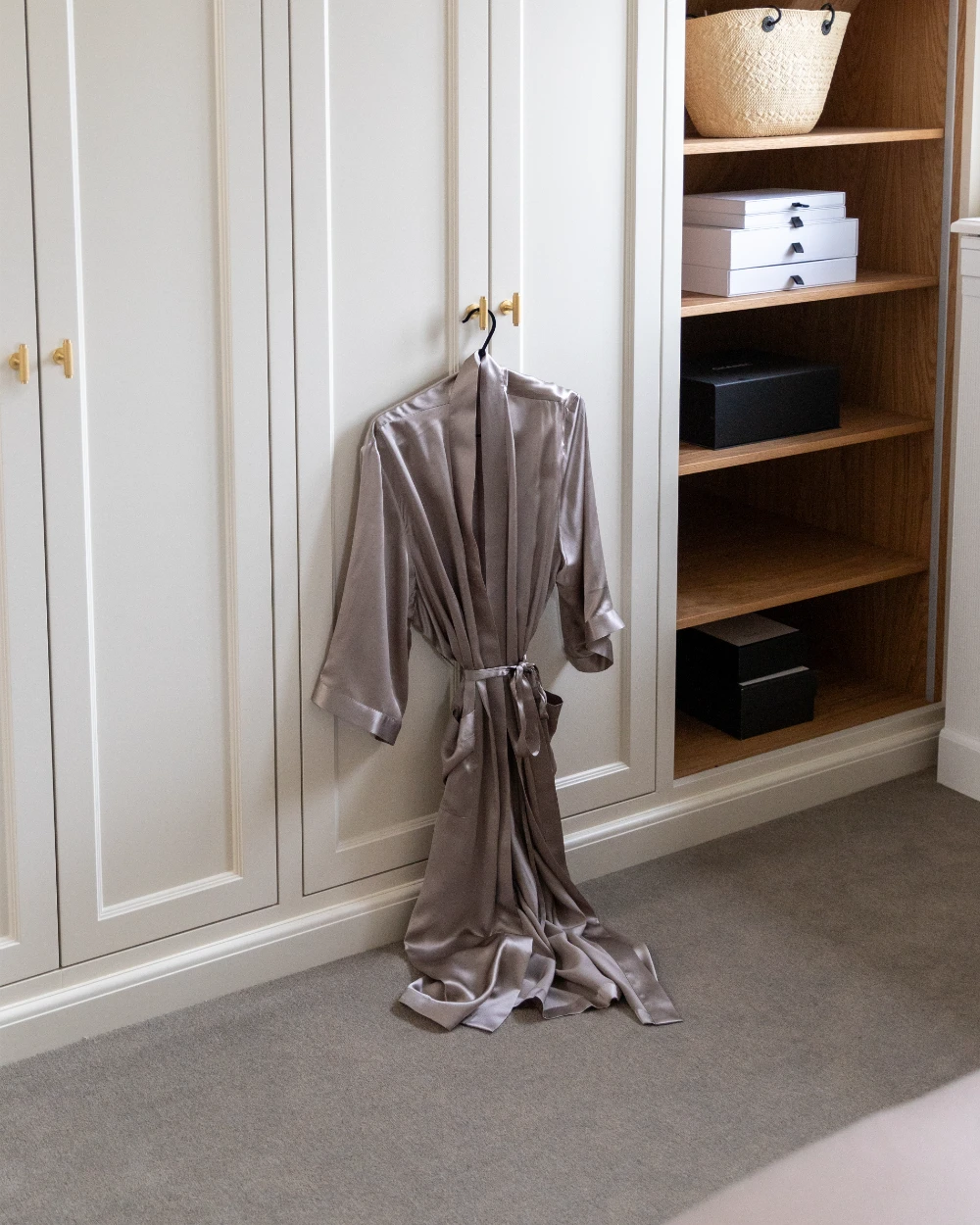 Silkekimono fra Carpe Diem Beds Bedtime.no.