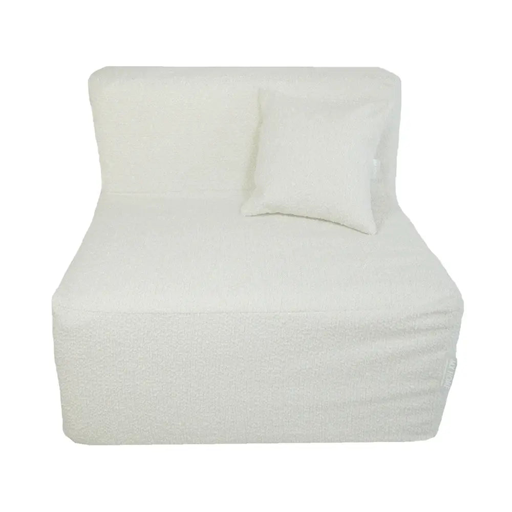 Fireside chair - curly wool fabric Bedtime.no.