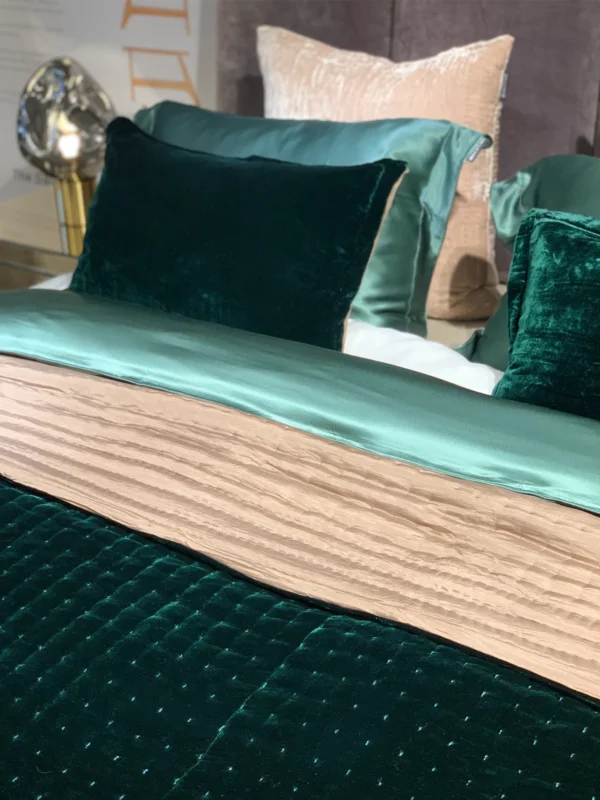 Silkevelour sengeteppe Ivy Green 160x260