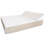 Double bed with headrest - White raphia + beige pattern Bedtime.no.