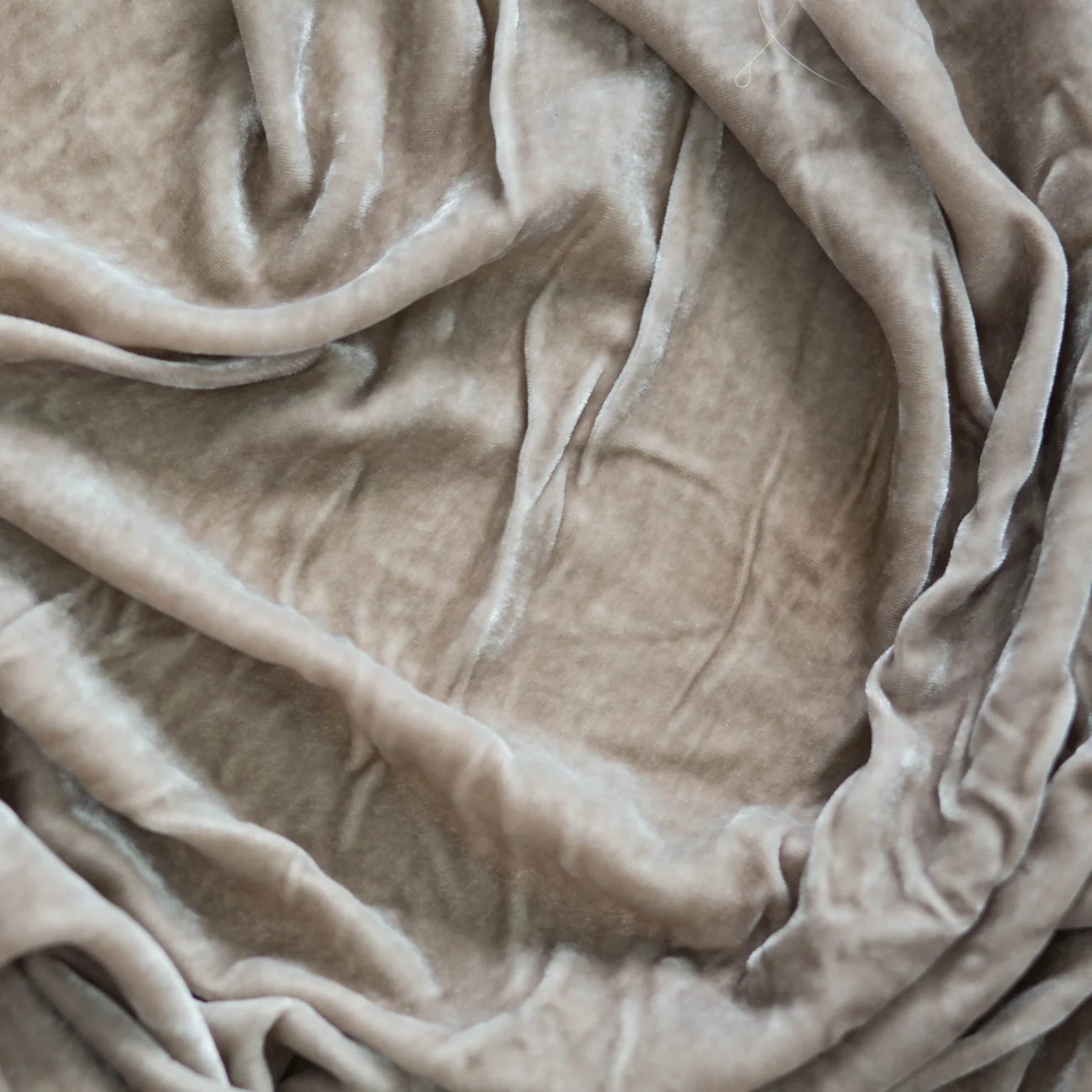Kimono silkevelour Taupe