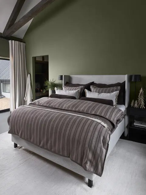 Halvor Bakke Charleston Hill Sengesett Brun Bedtime.no Halvor Bakke.